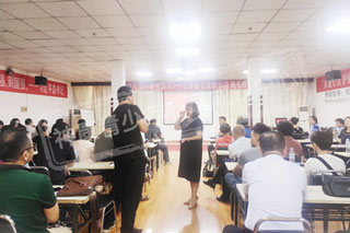 济南神康青少年心理成长中心家长公益课堂精彩开讲!